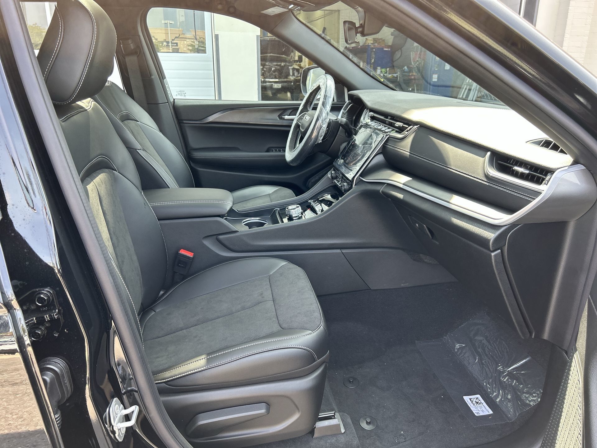 2025 Jeep Grand Cherokee in Woodbridge, Ontario