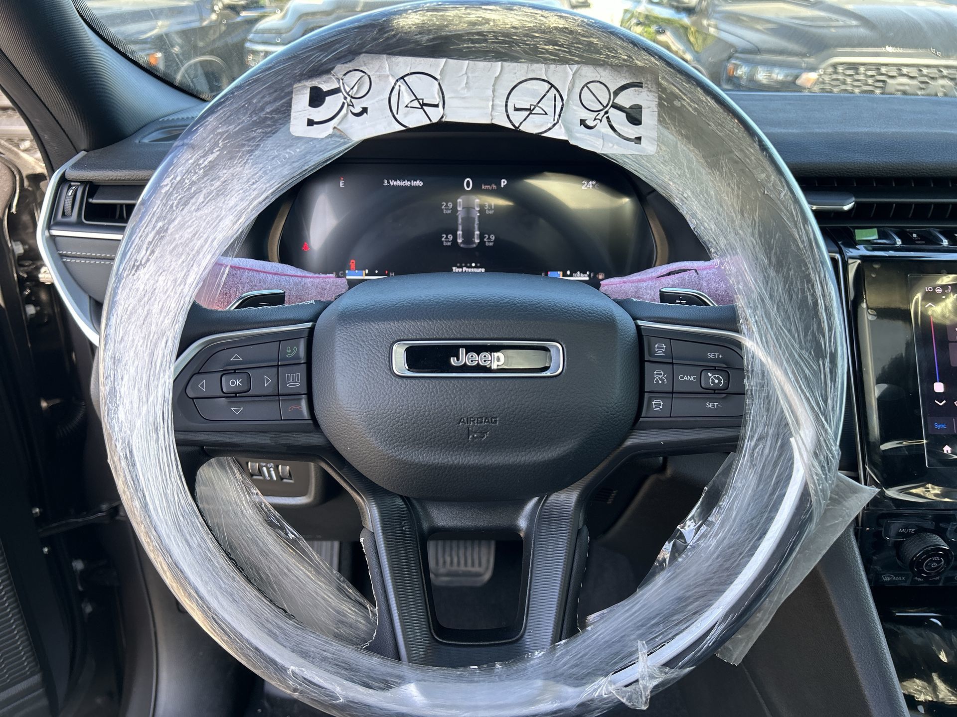 2025 Jeep Grand Cherokee in Woodbridge, Ontario