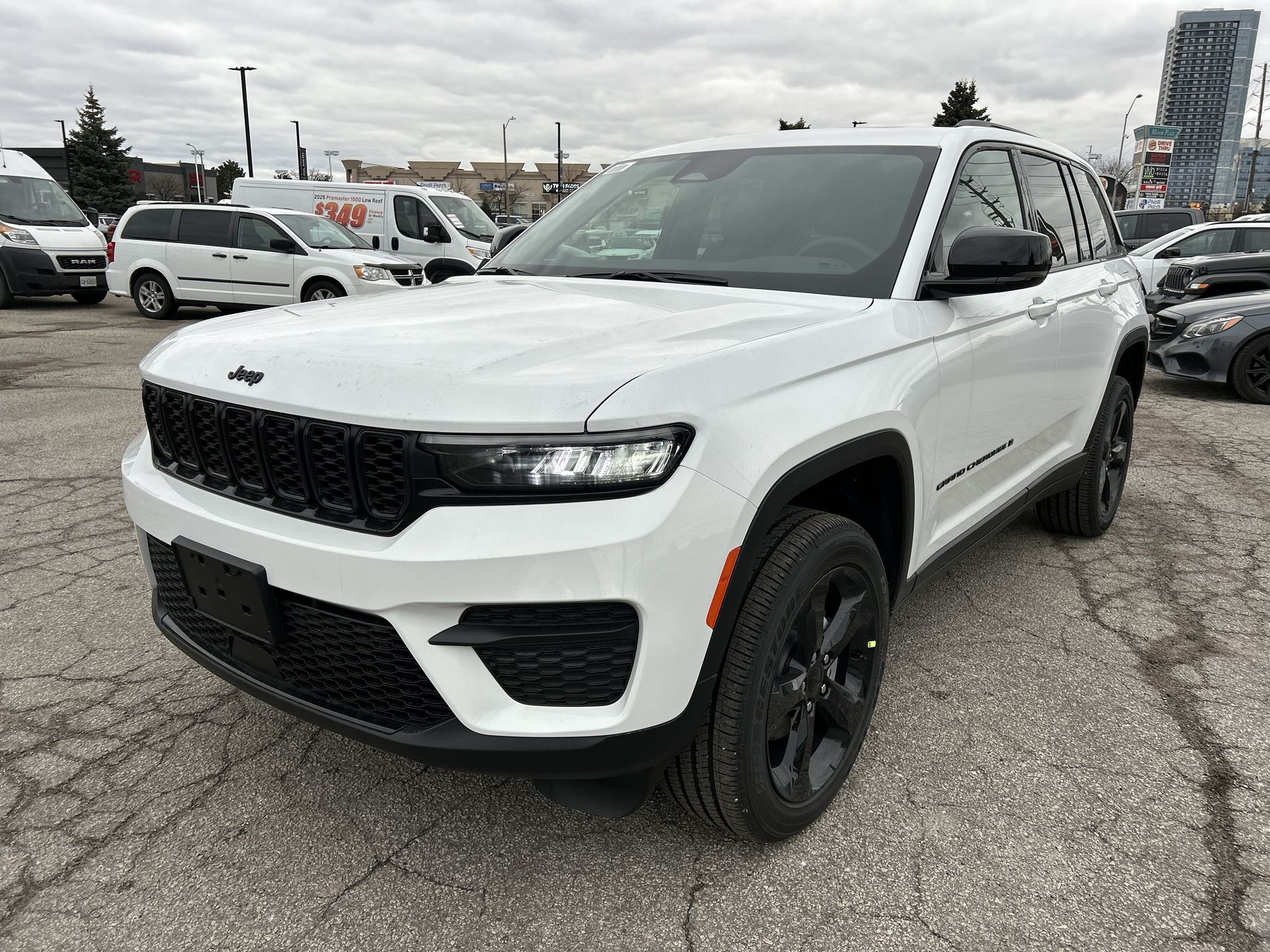 Jeep Grand Cherokee  2025 à Woodbridge, Ontario