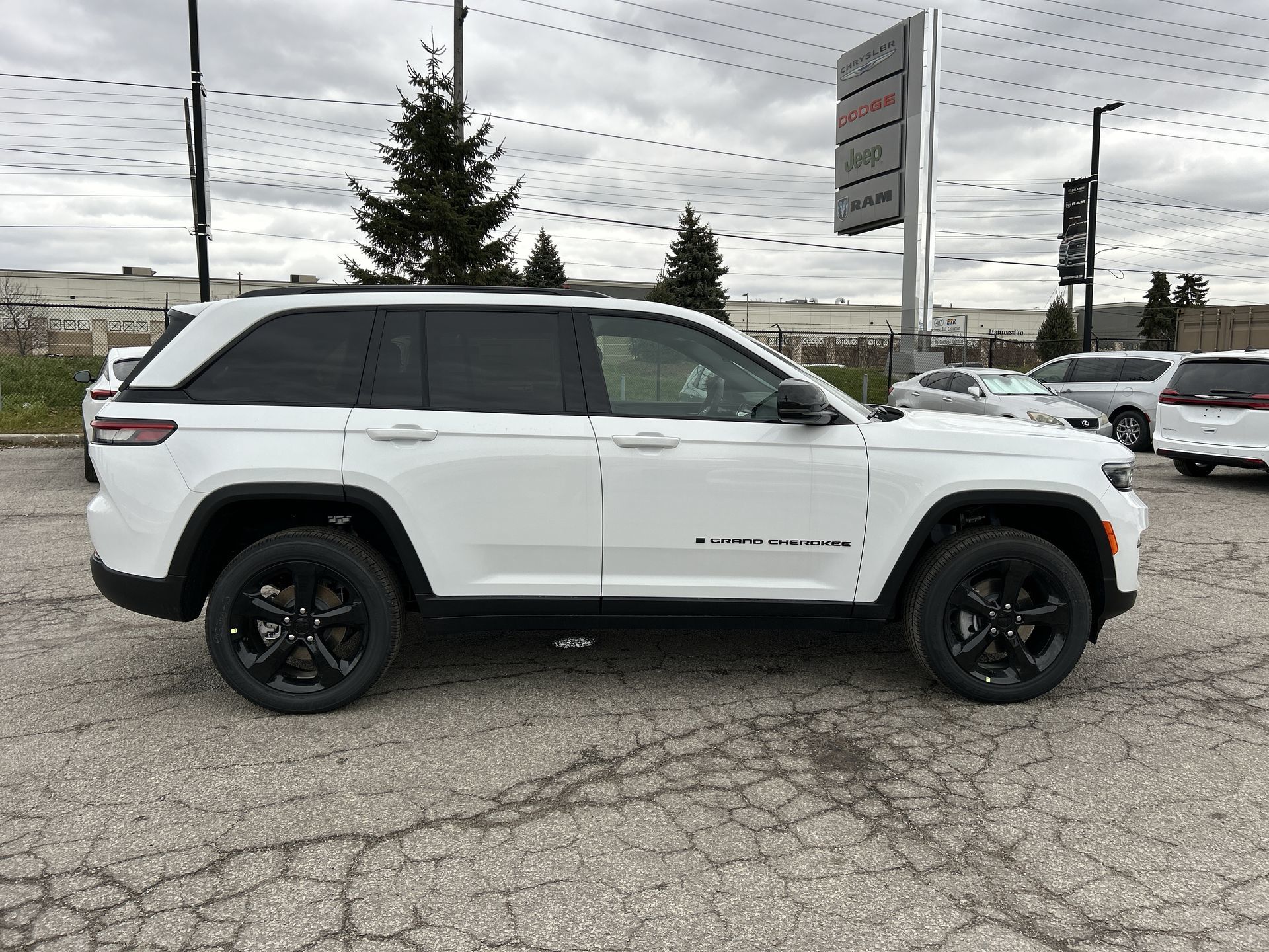 Jeep Grand Cherokee  2025 à Woodbridge, Ontario