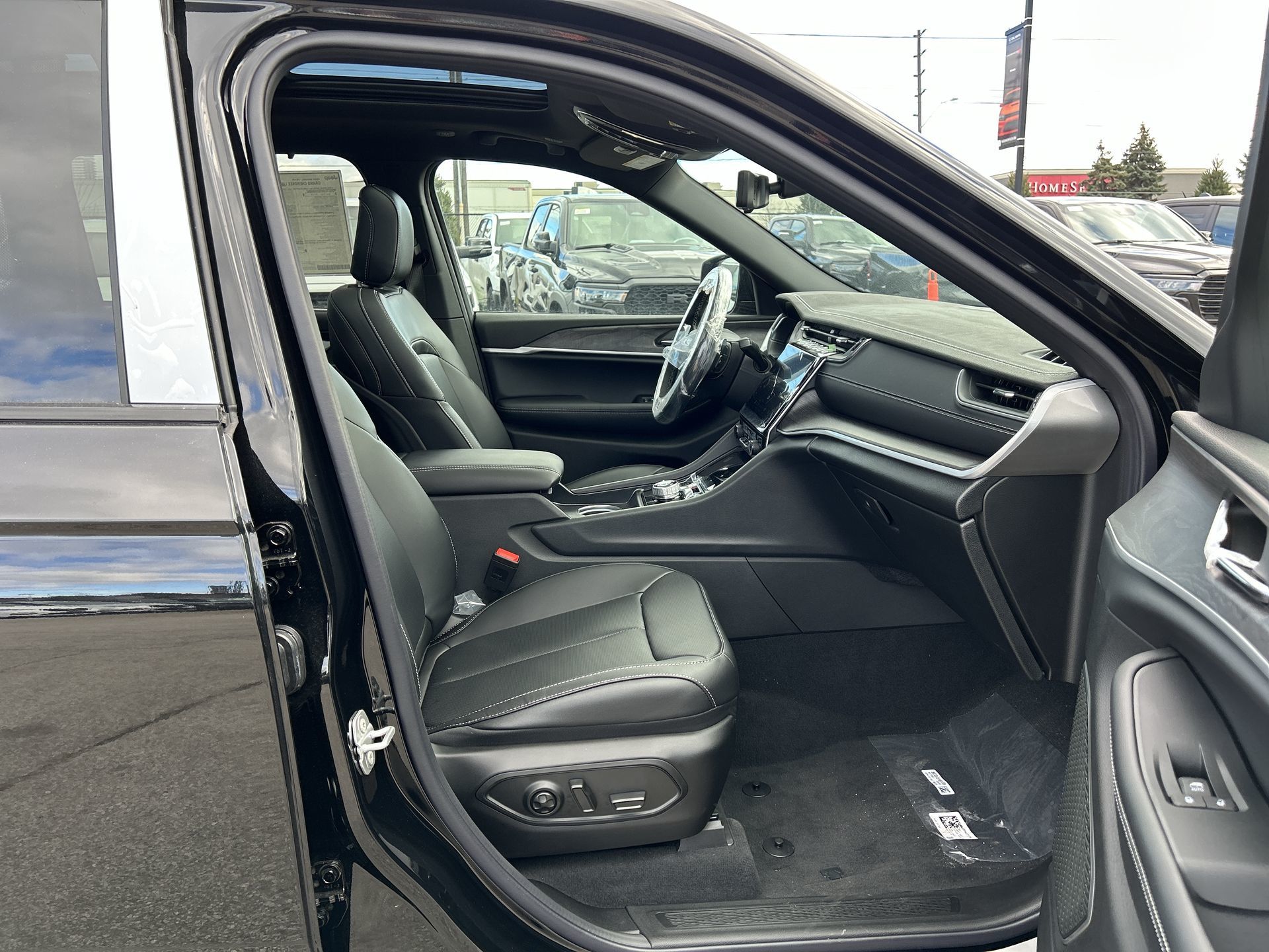 Jeep Grand Cherokee  2025 à Woodbridge, Ontario