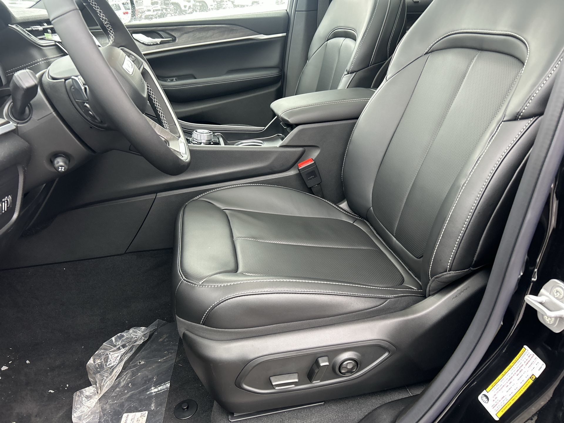 2025 Jeep Grand Cherokee in Woodbridge, Ontario