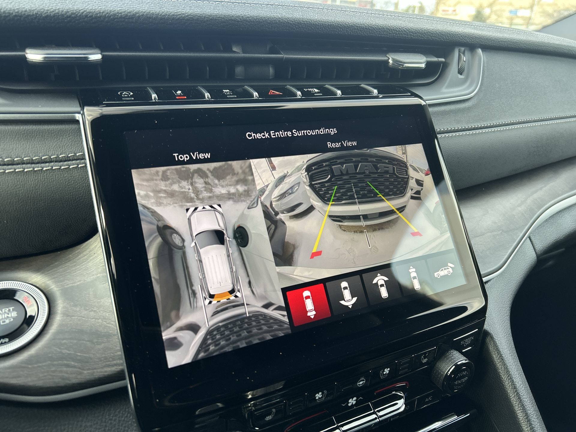 2025 Jeep Grand Cherokee in Woodbridge, Ontario