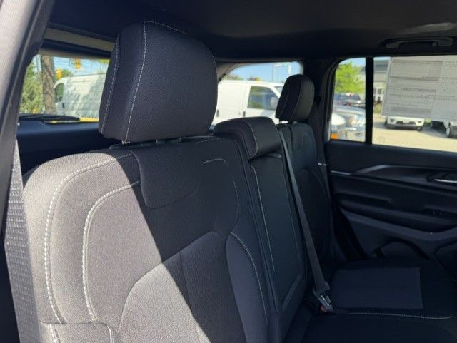 2026 Jeep Grand Cherokee in Woodbridge, Ontario