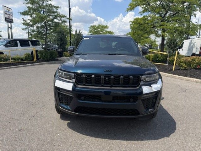 2026 Jeep Grand Cherokee in Woodbridge, Ontario