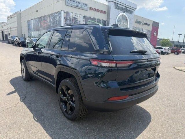 2026 Jeep Grand Cherokee in Woodbridge, Ontario
