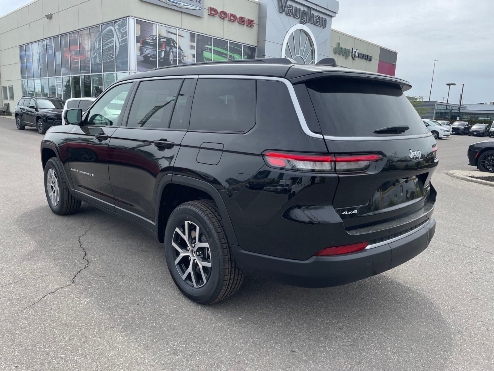 2026 Jeep Grand Cherokee in Woodbridge, Ontario