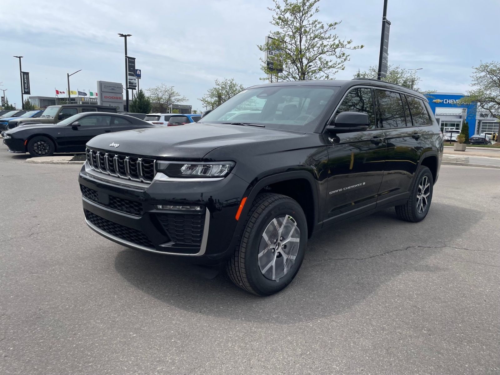 2026 Jeep Grand Cherokee in Woodbridge, Ontario