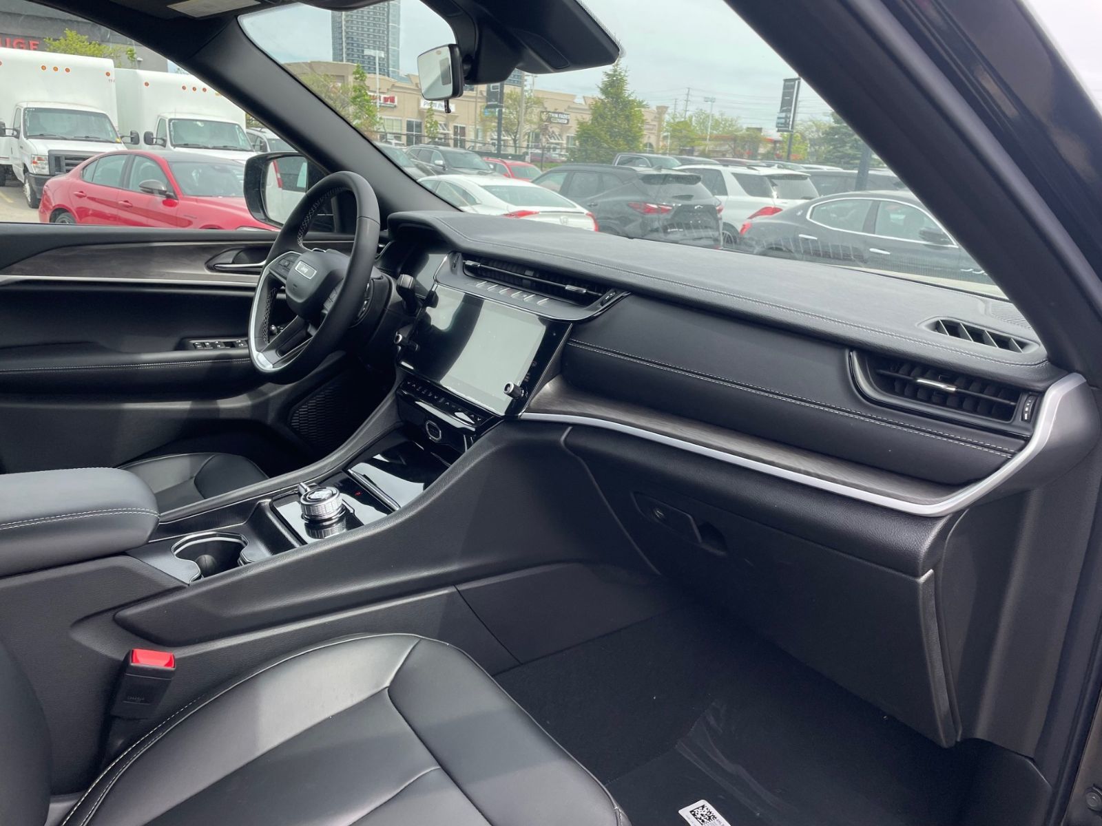 2026 Jeep Grand Cherokee in Woodbridge, Ontario
