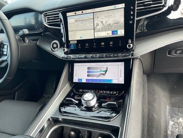 2026 Jeep Grand Wagoneer L