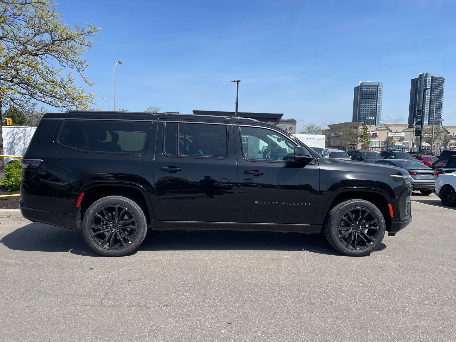 2026 Jeep Grand Wagoneer L
