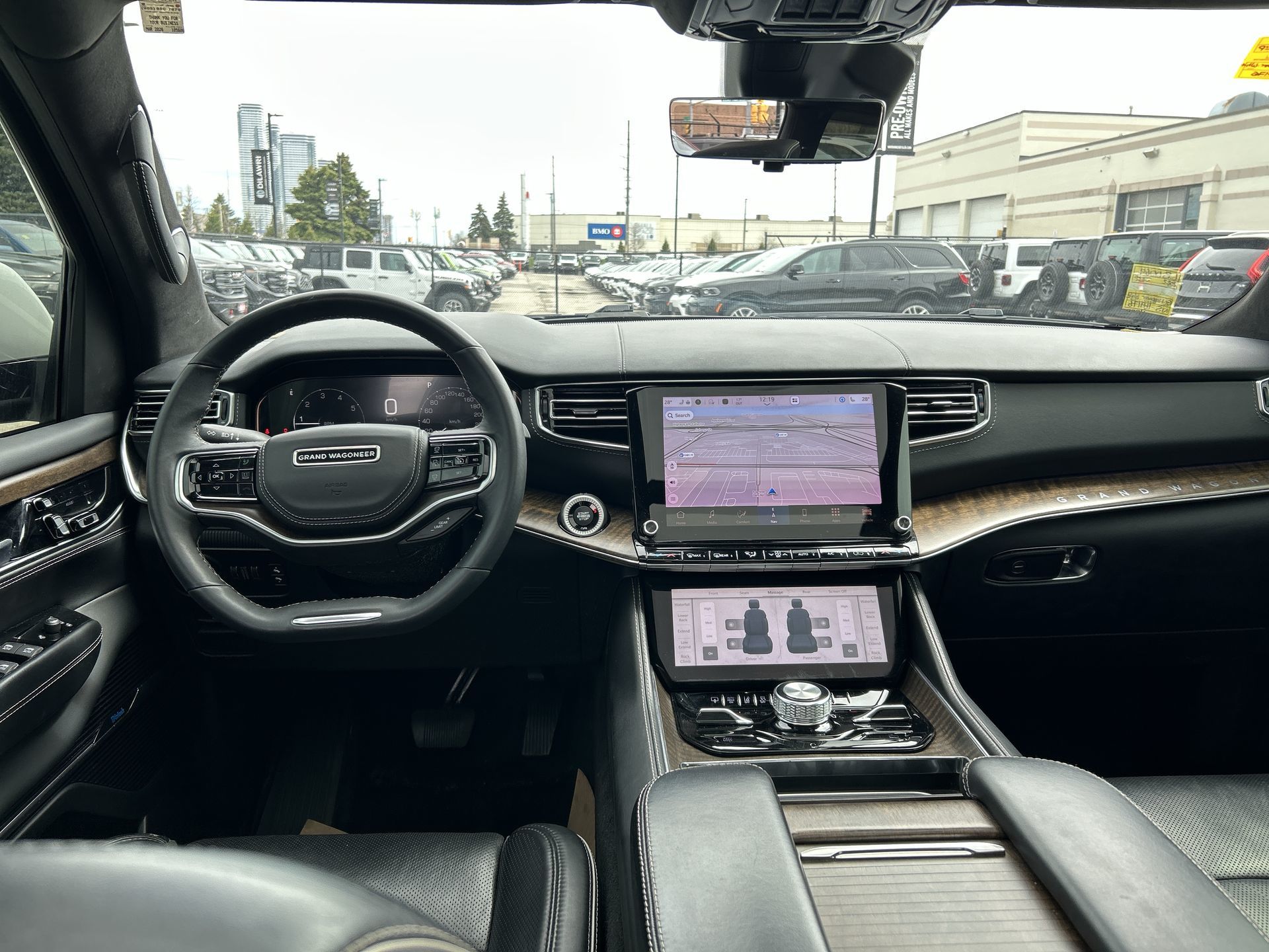 2022 Jeep Grand Wagoneer