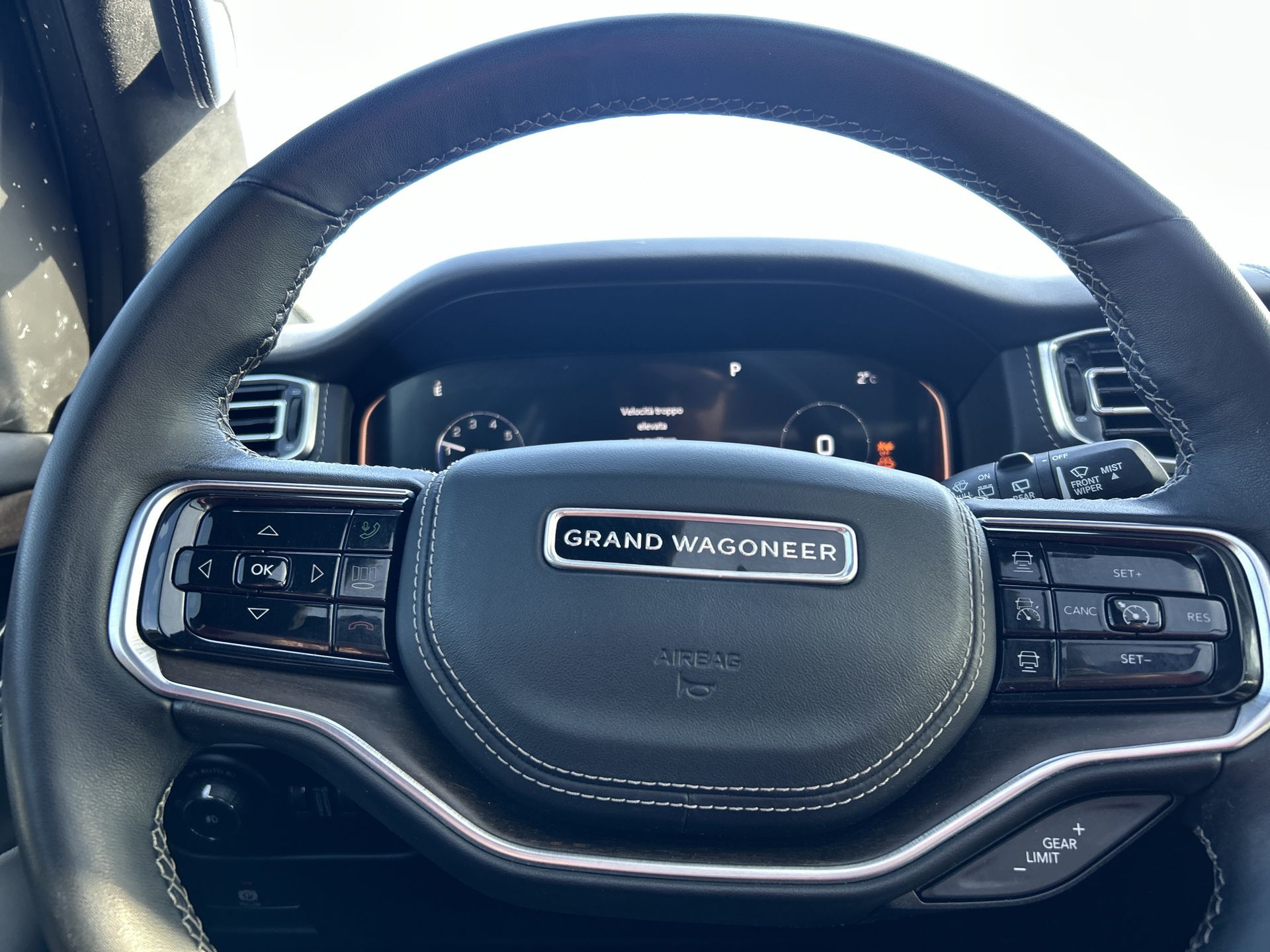 2022 Jeep Grand Wagoneer