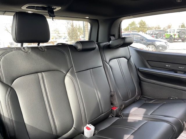 2026 Jeep Grand Wagoneer