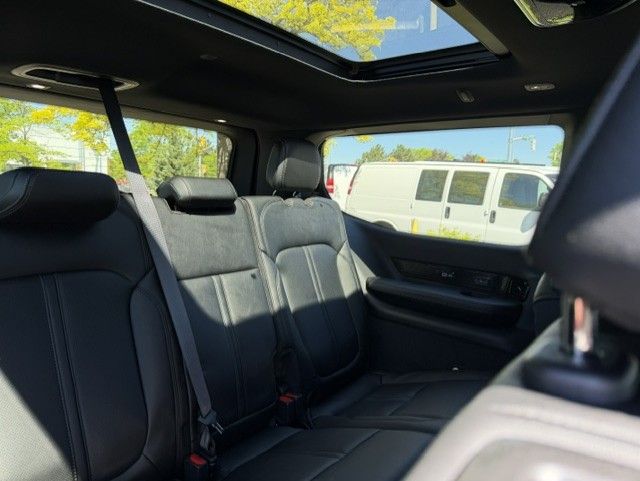2026 Jeep Grand Wagoneer