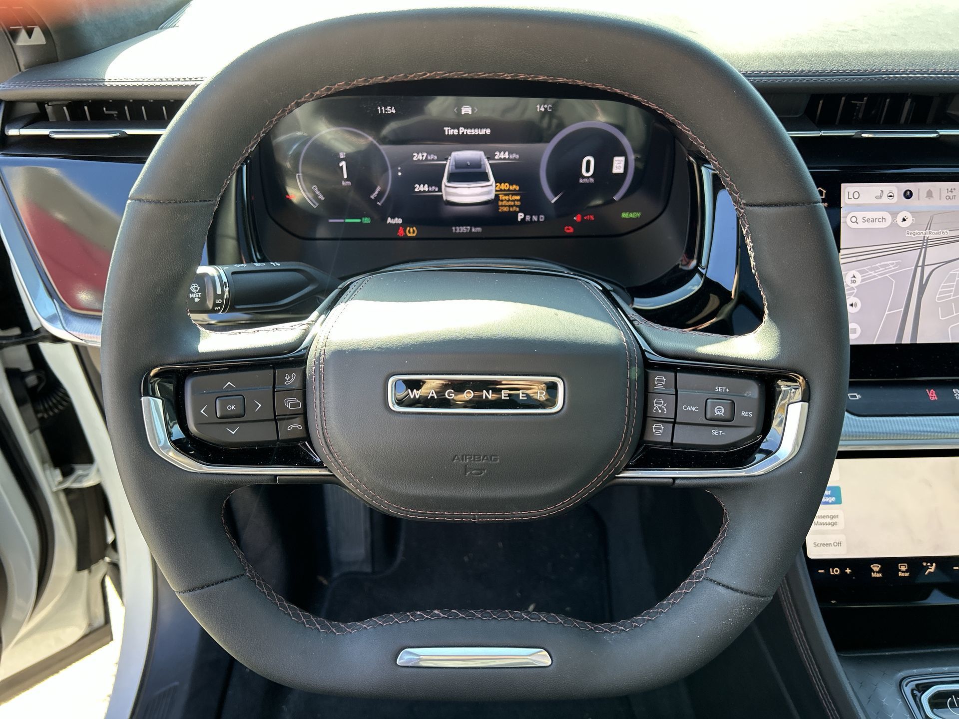 2025 Jeep Wagoneer S