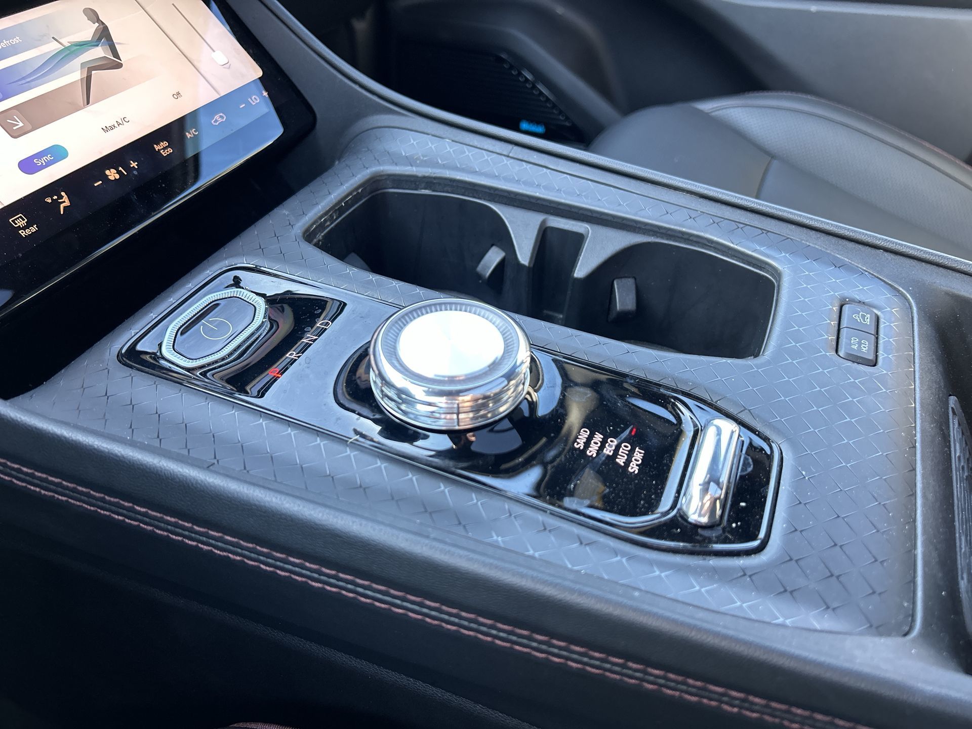 2025 Jeep Wagoneer S