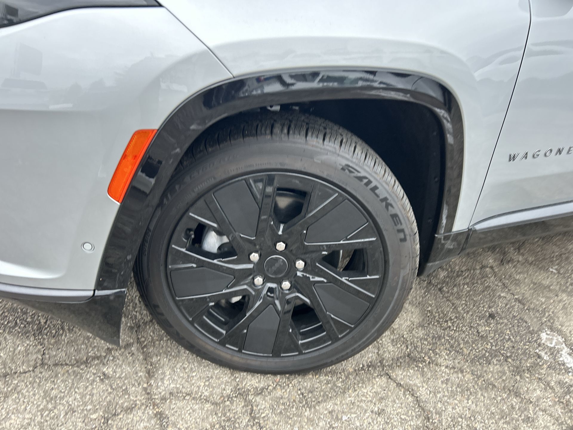 2025 Jeep Wagoneer S