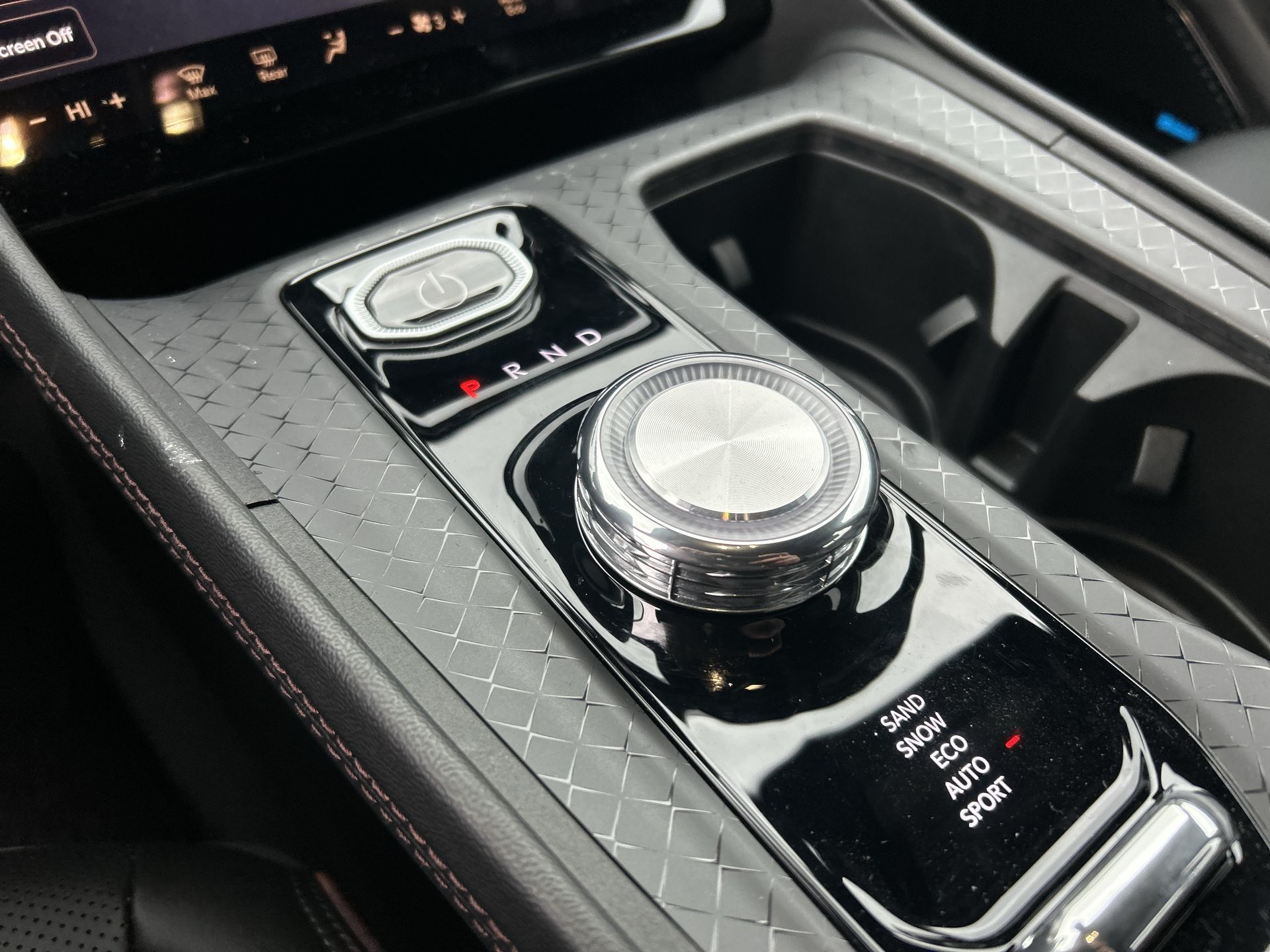 2025 Jeep Wagoneer S