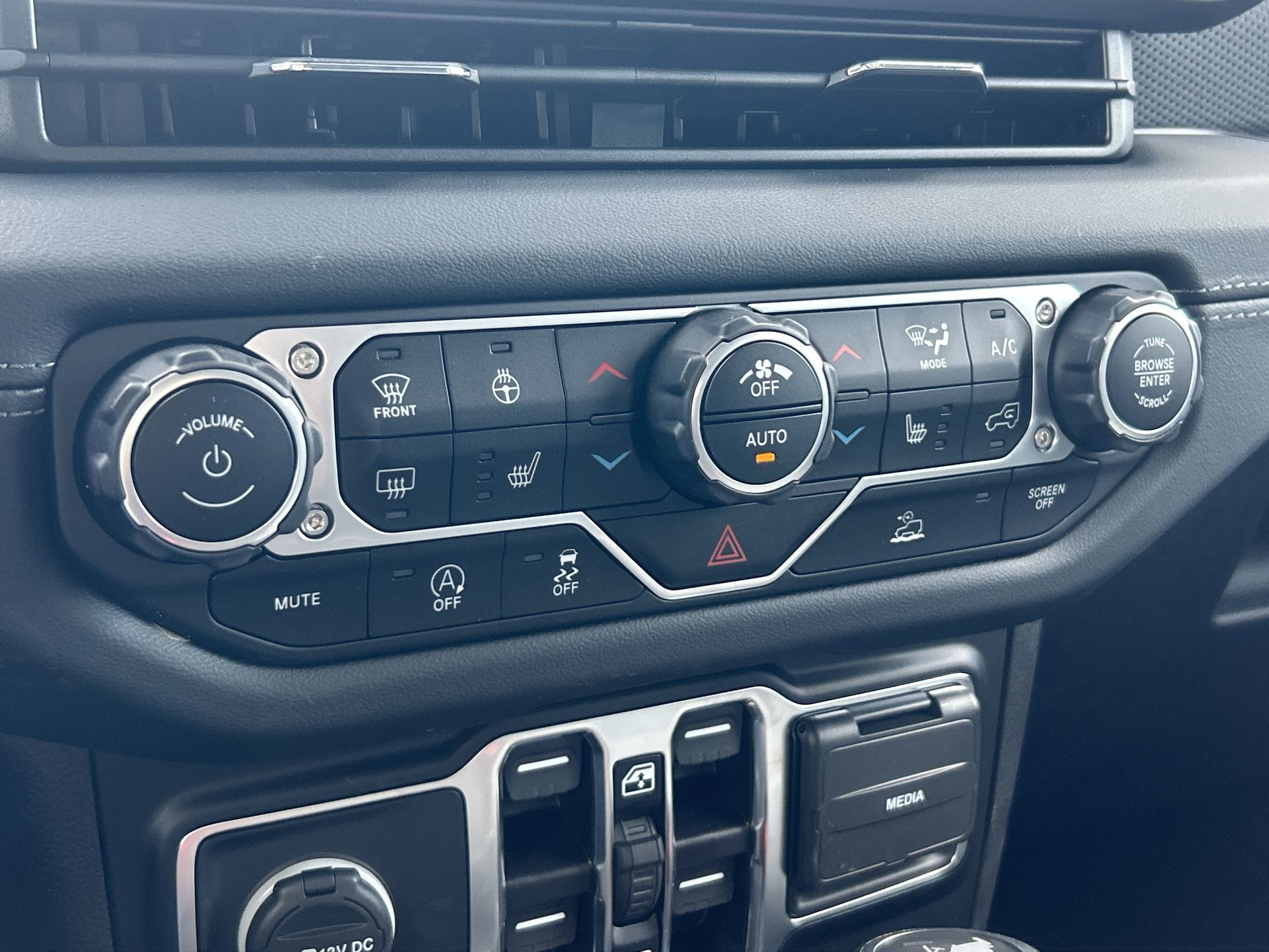 2024 Jeep WRANGLER 4-Door in Woodbridge, Ontario