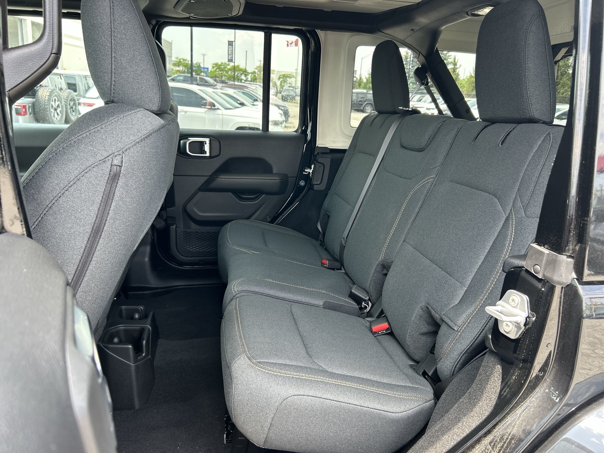 Jeep WRANGLER 4-Door  2025 à Woodbridge, Ontario
