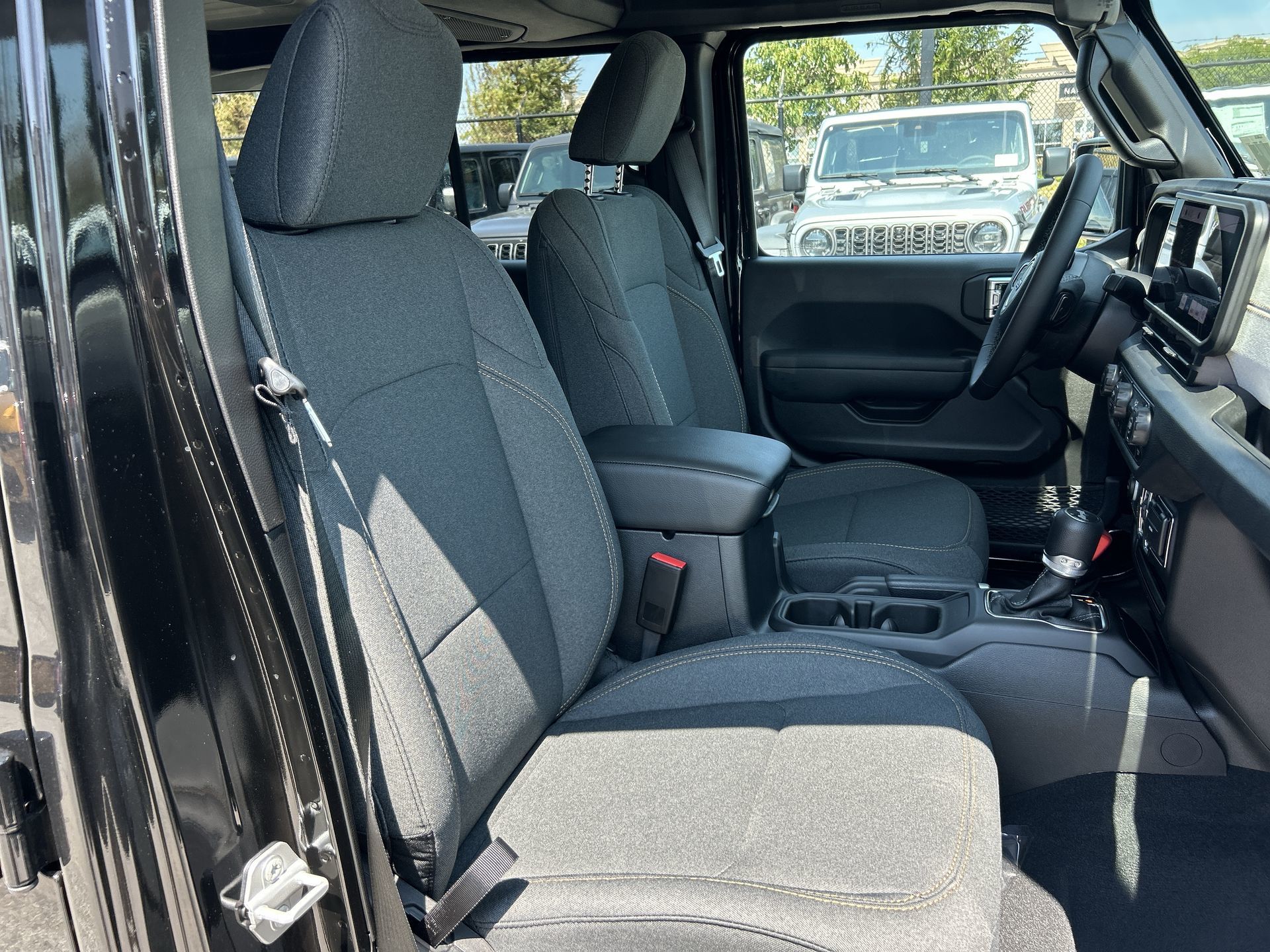 Jeep WRANGLER 4-Door  2025 à Woodbridge, Ontario