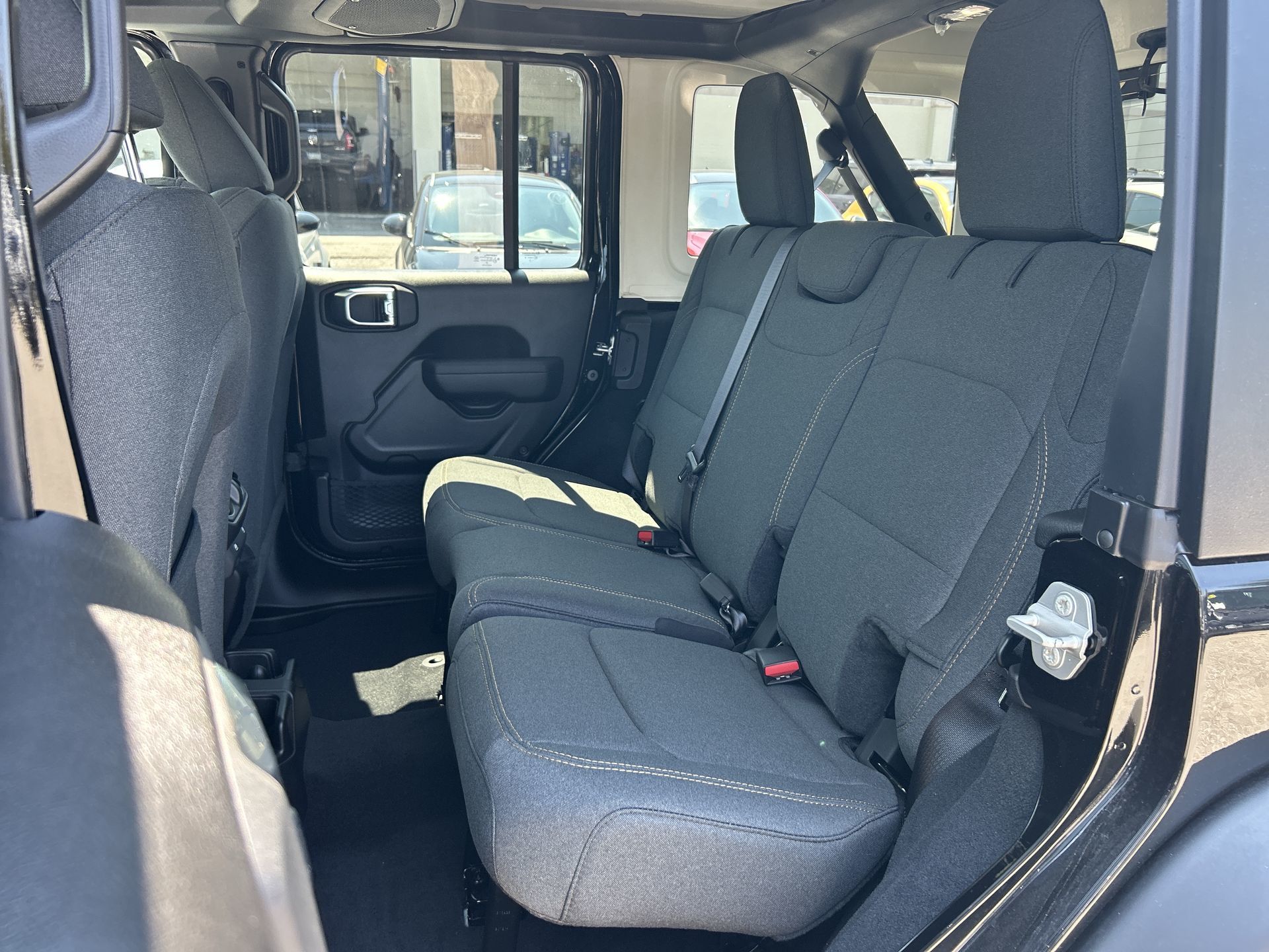 Jeep WRANGLER 4-Door  2025 à Woodbridge, Ontario