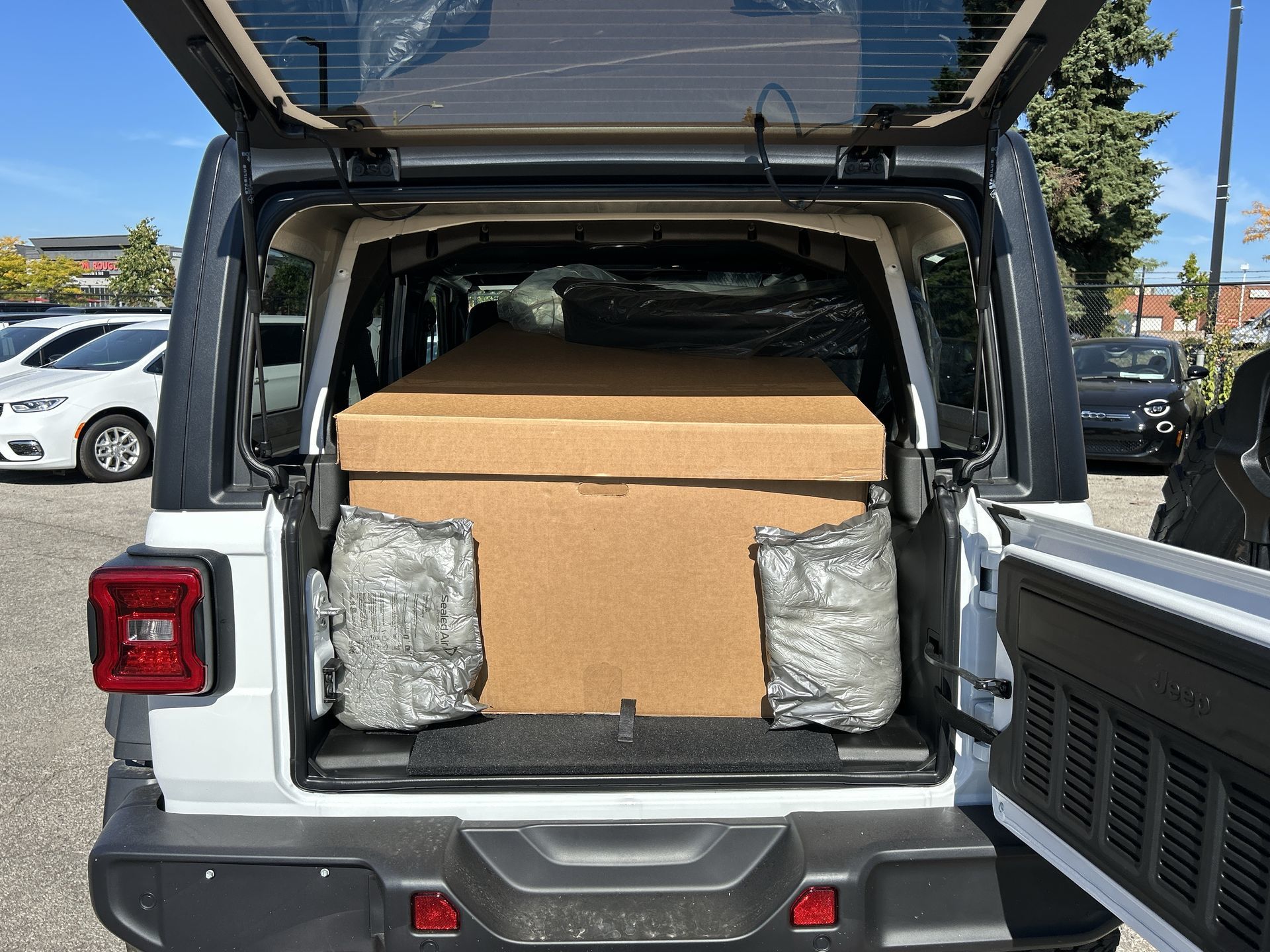 Jeep Wrangler 4-Door  2025 à Woodbridge, Ontario