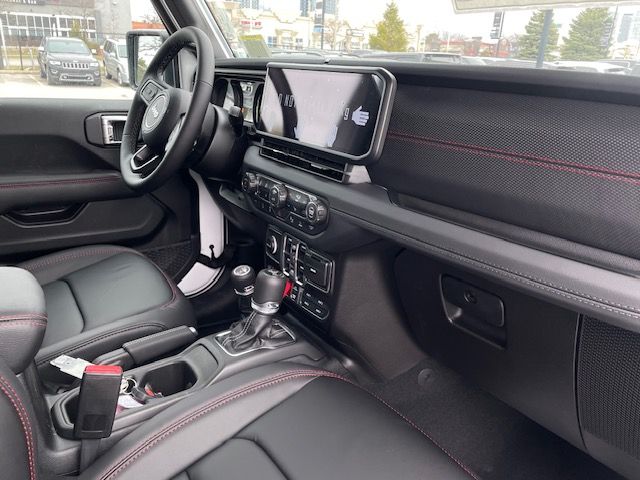 Jeep Wrangler 4-Door  2026 à Woodbridge, Ontario