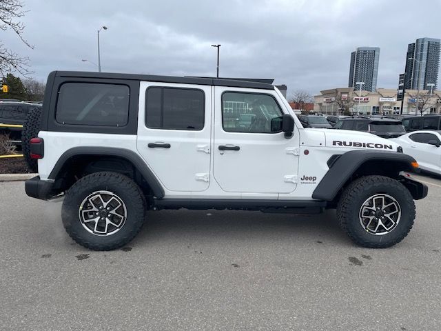 Jeep Wrangler 4-Door  2026 à Woodbridge, Ontario