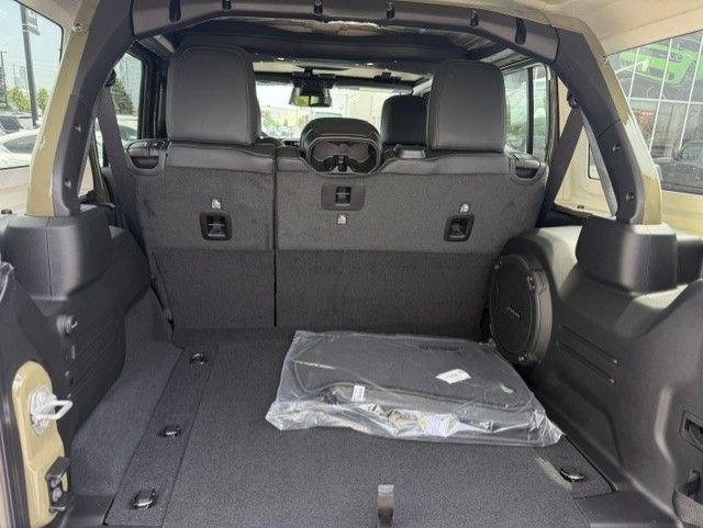 Jeep Wrangler 4-Door  2026 à Woodbridge, Ontario