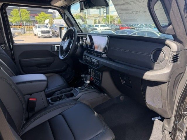 Jeep Wrangler 4-Door  2026 à Woodbridge, Ontario
