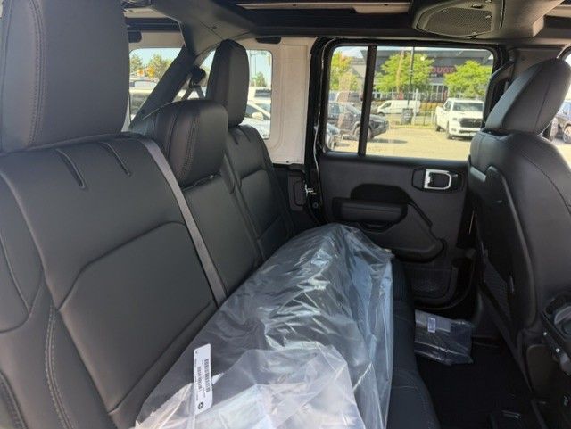 Jeep Wrangler 4-Door  2026 à Woodbridge, Ontario