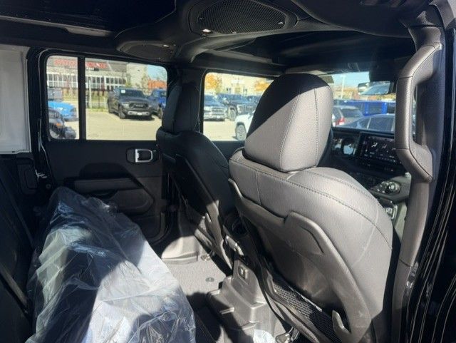 Jeep Wrangler 4-Door  2026 à Woodbridge, Ontario