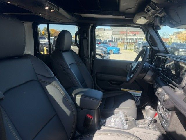 Jeep Wrangler 4-Door  2026 à Woodbridge, Ontario