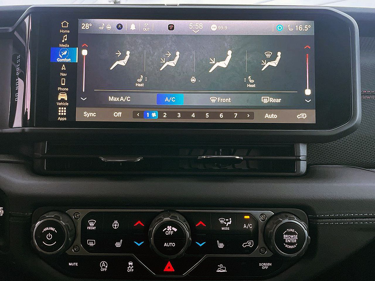 2024 Jeep WRANGLER 4-Door in Woodbridge, Ontario