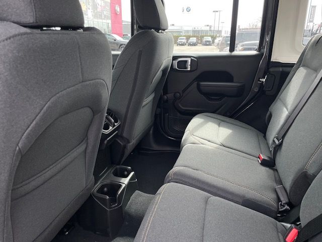 Jeep Wrangler  2024 à Woodbridge, Ontario