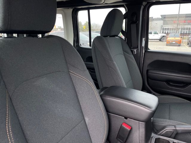 Jeep Wrangler  2024 à Woodbridge, Ontario