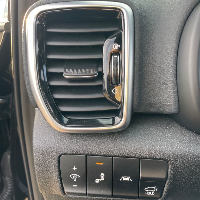 2020 Kia Sportage in Woodbridge, Ontario
