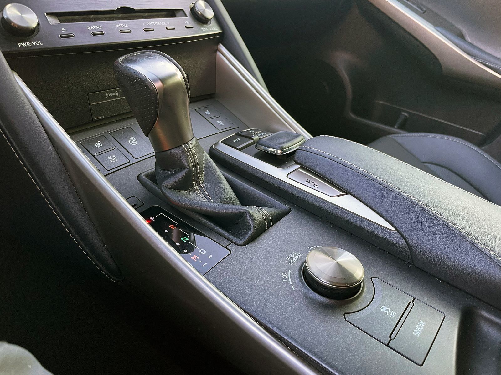 2017 Lexus IS 300 AWD in Woodbridge, Ontario