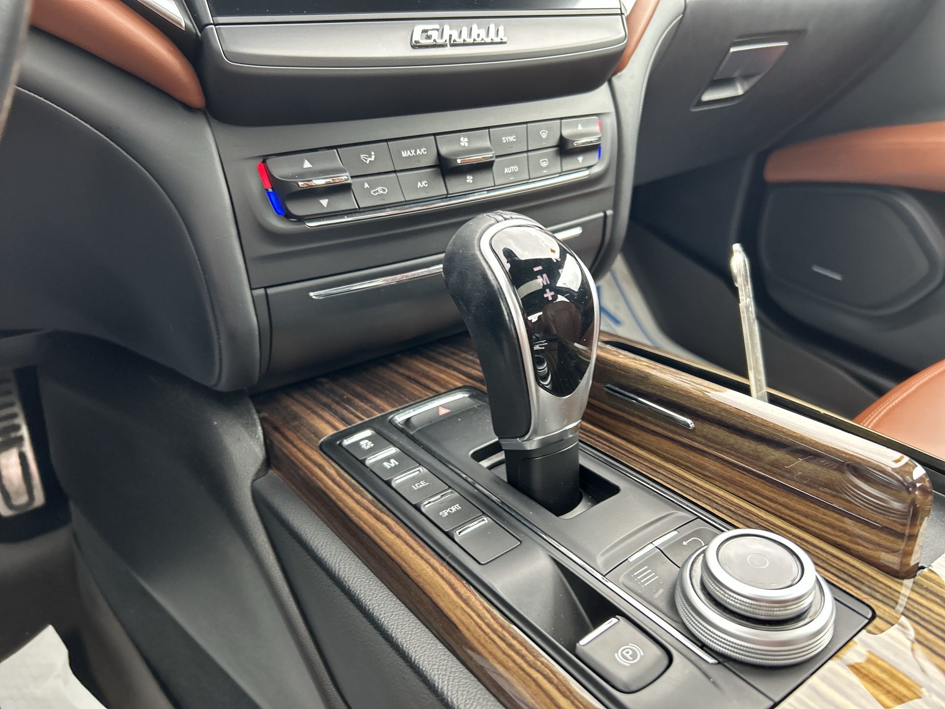 2018 Maserati Ghibli