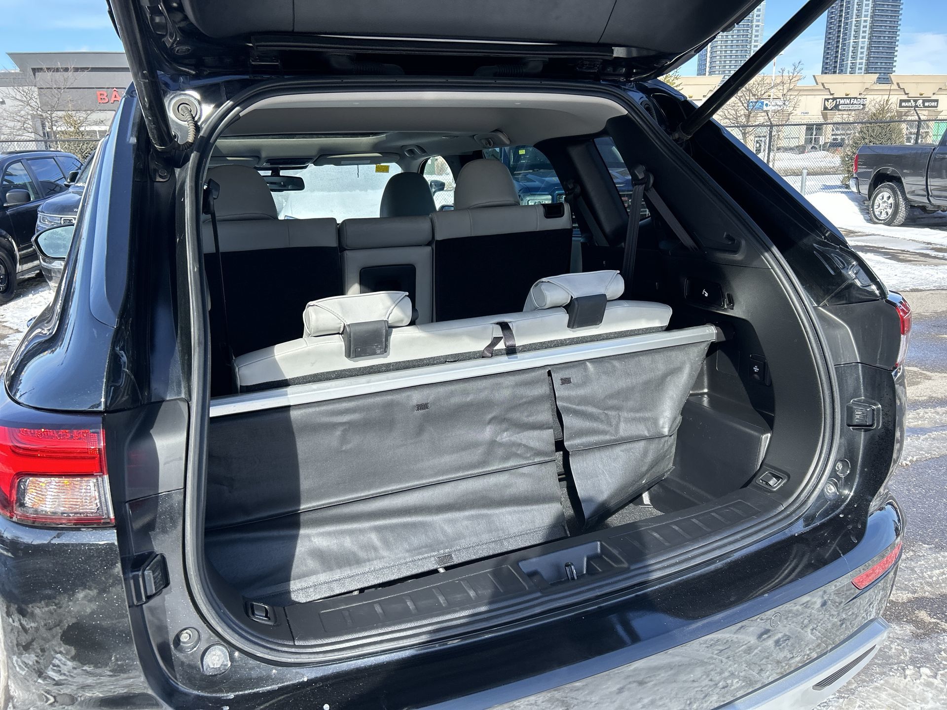 2023 Mitsubishi Outlander PHEV