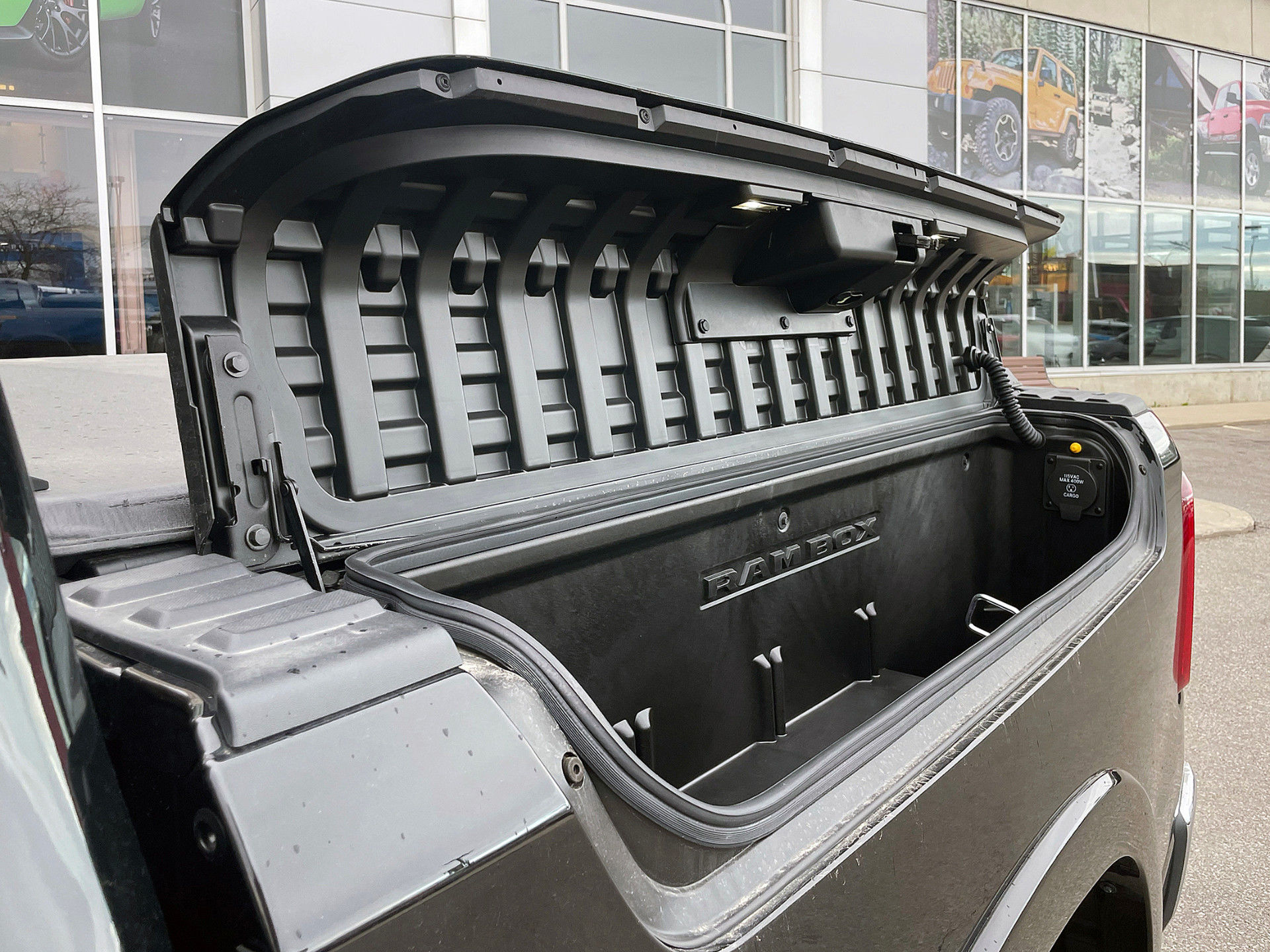2025 Ram 1500 in Woodbridge, Ontario