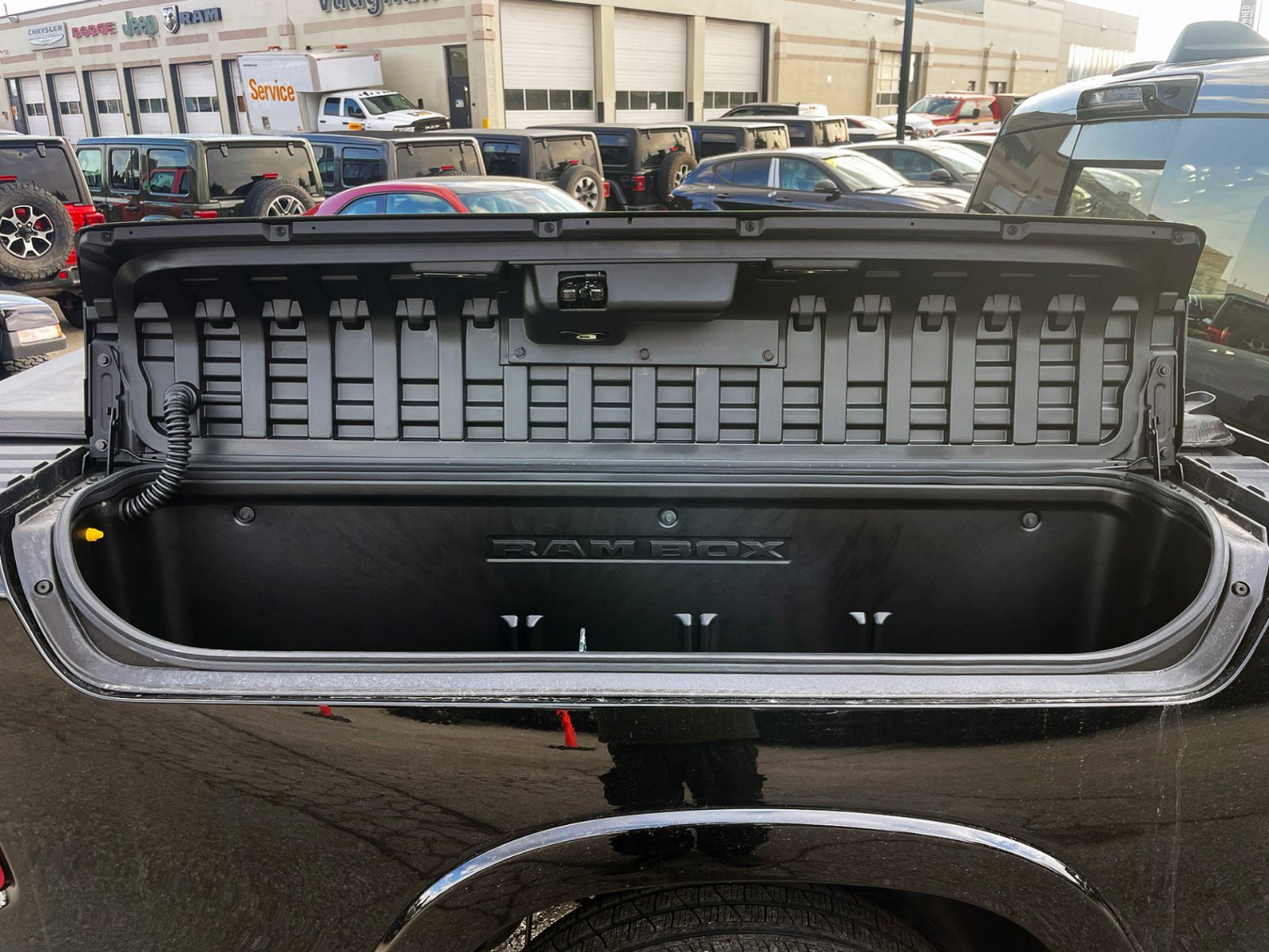 2025 Ram 1500 in Woodbridge, Ontario