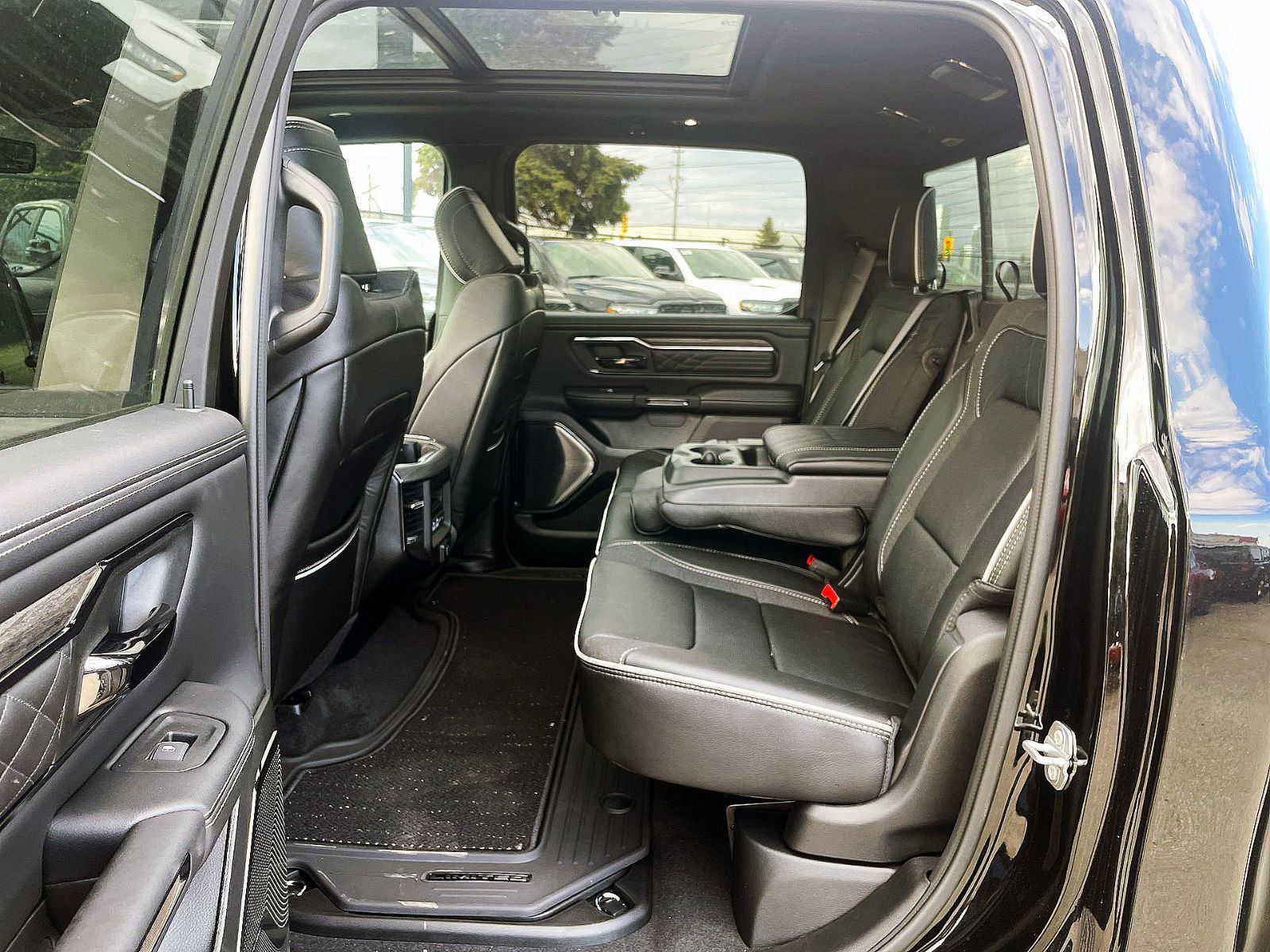 2025 Ram 1500 in Woodbridge, Ontario