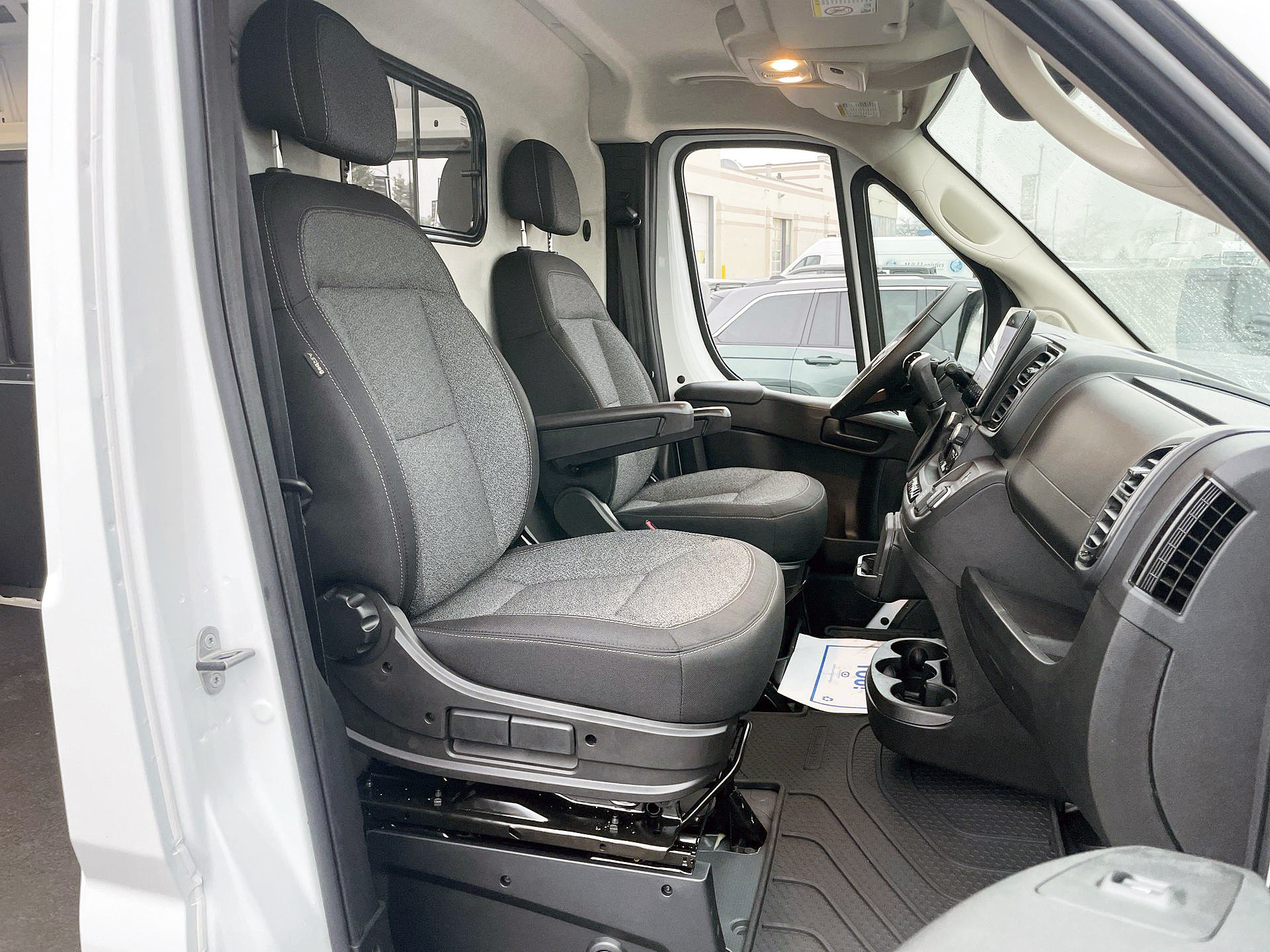 2025 Ram PROMASTER CARGO VAN 3500 in Woodbridge, Ontario