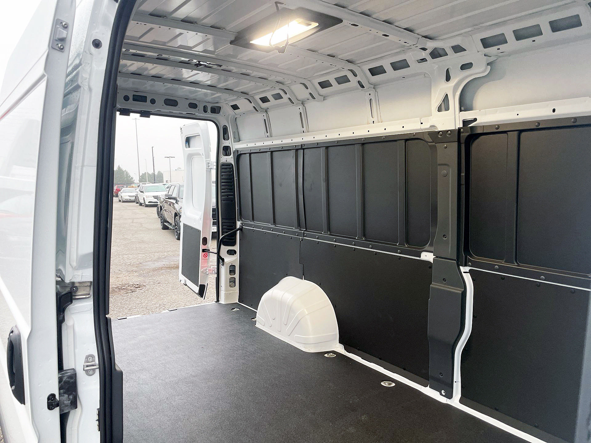 2025 Ram PROMASTER CARGO VAN 3500 in Woodbridge, Ontario