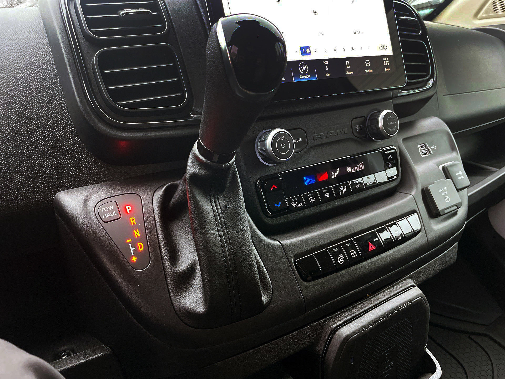 2025 Ram PROMASTER CARGO VAN 3500 in Woodbridge, Ontario