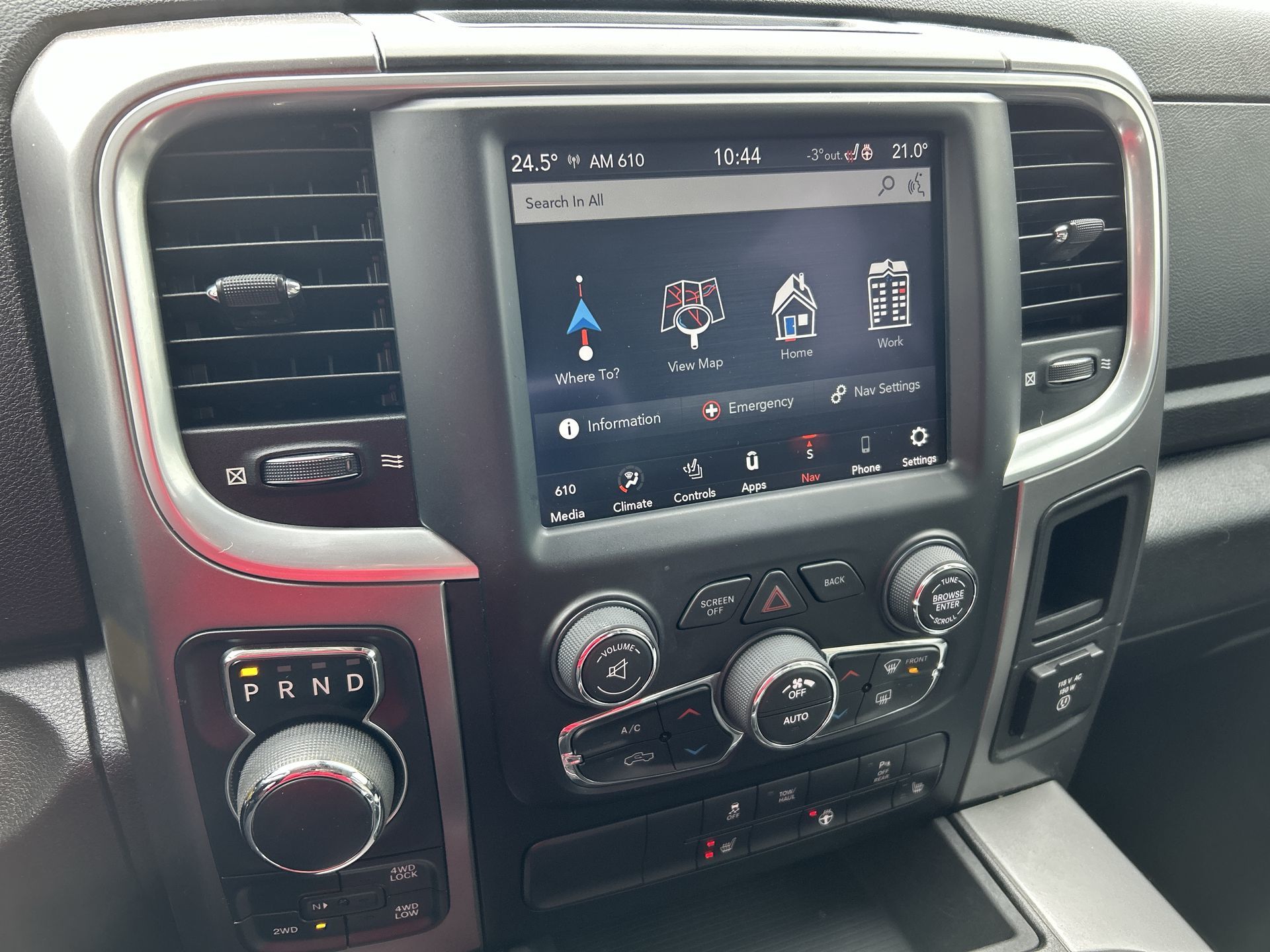 2021 Ram RAM 1500 Classic Crew Cab 4x4 (DS)