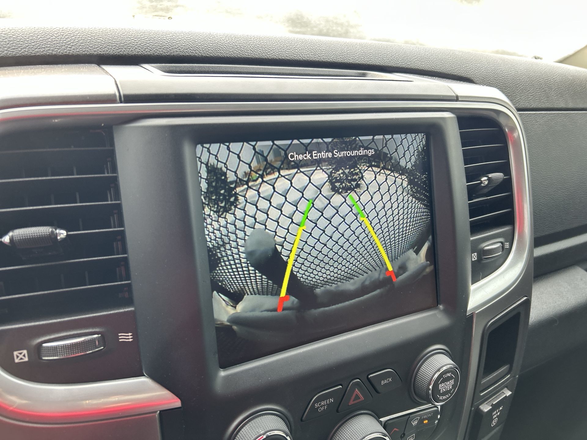 2021 Ram RAM 1500 Classic Crew Cab 4x4 (DS)